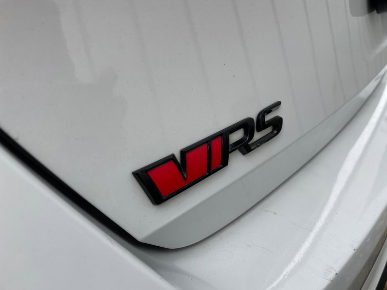 Vehicle Image 26