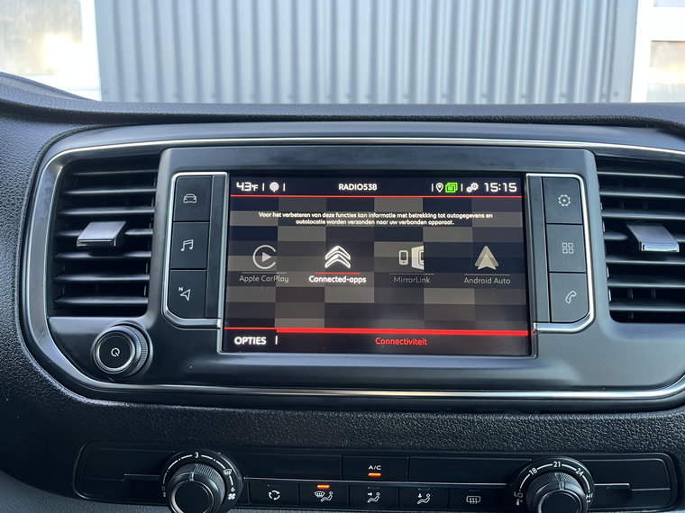 Vehicle Image 37