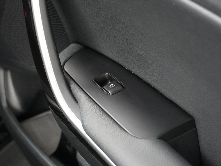 Vehicle Image 41