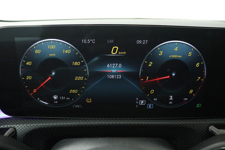 Vehicle Image 17