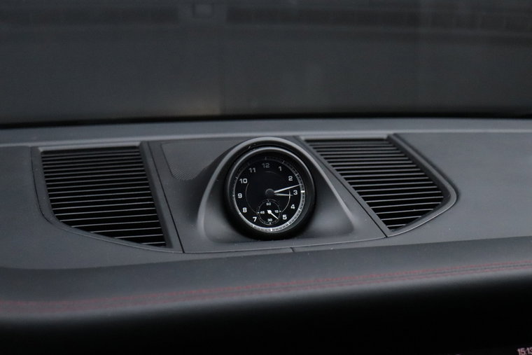 Vehicle Image 31
