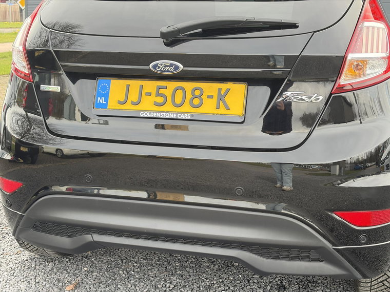Vehicle Image 33