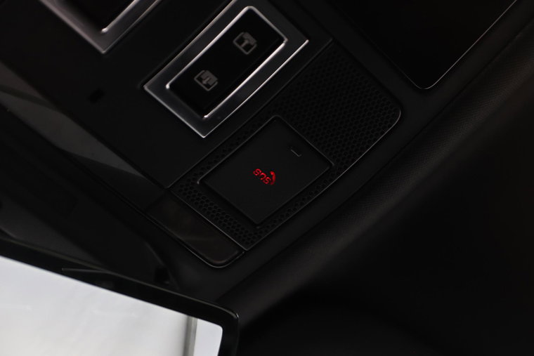 Vehicle Image 37