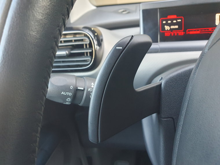 Vehicle Image 39