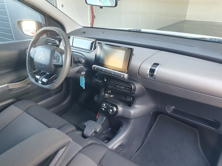 Vehicle Image 49
