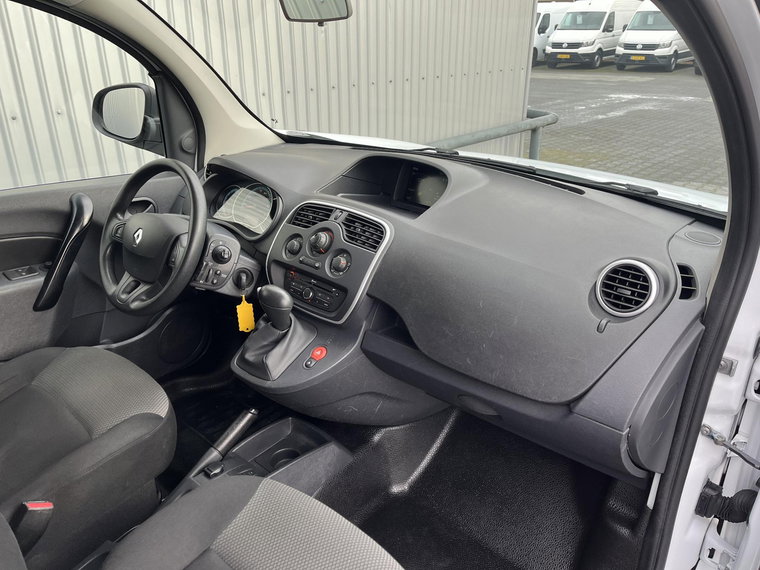 Vehicle Image 24