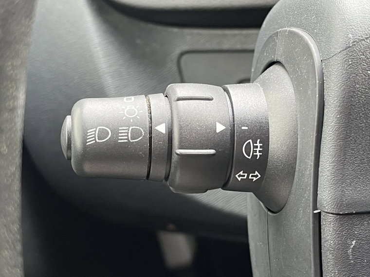 Vehicle Image 34