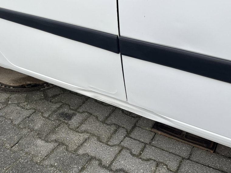 Vehicle Image 35
