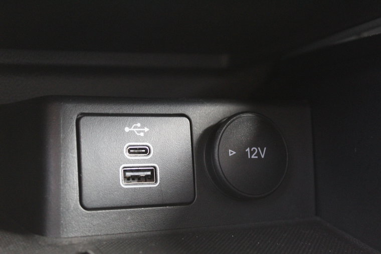 Vehicle Image 26
