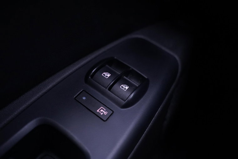 Vehicle Image 33