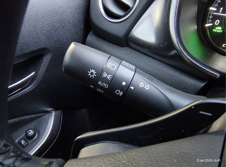 Vehicle Image 18
