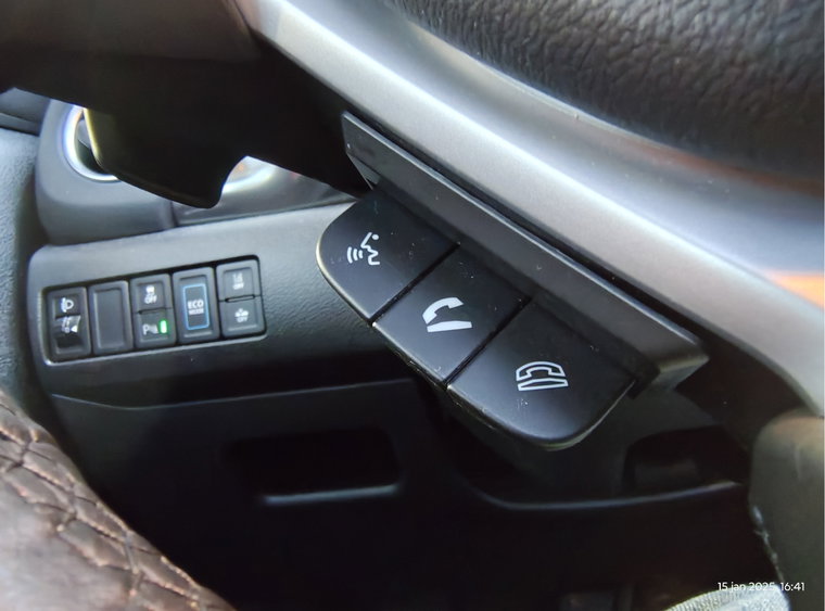 Vehicle Image 22