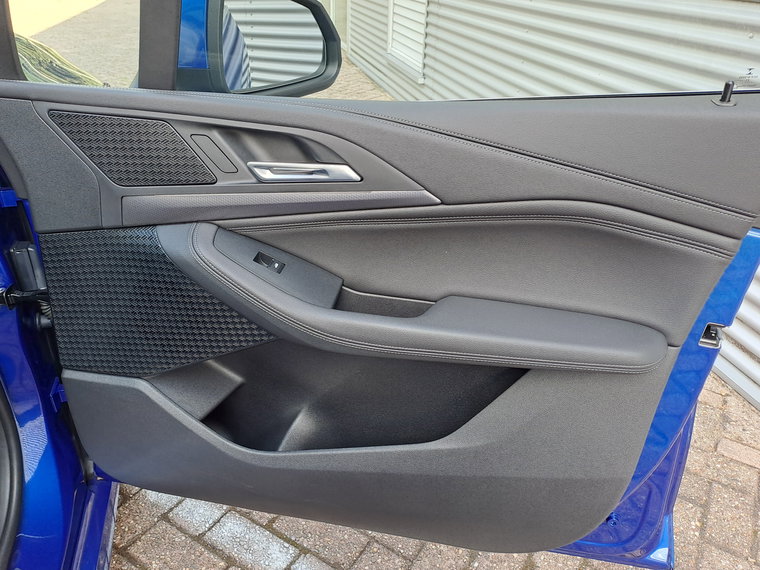 Vehicle Image 34