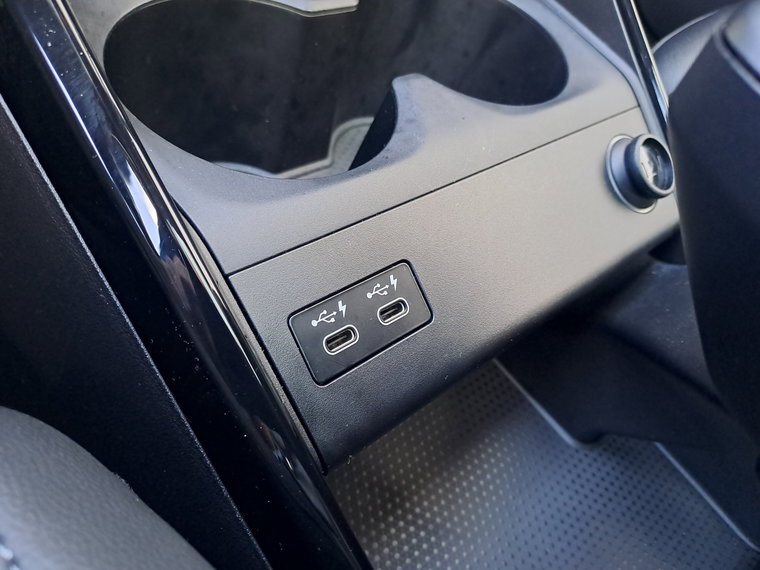 Vehicle Image 45