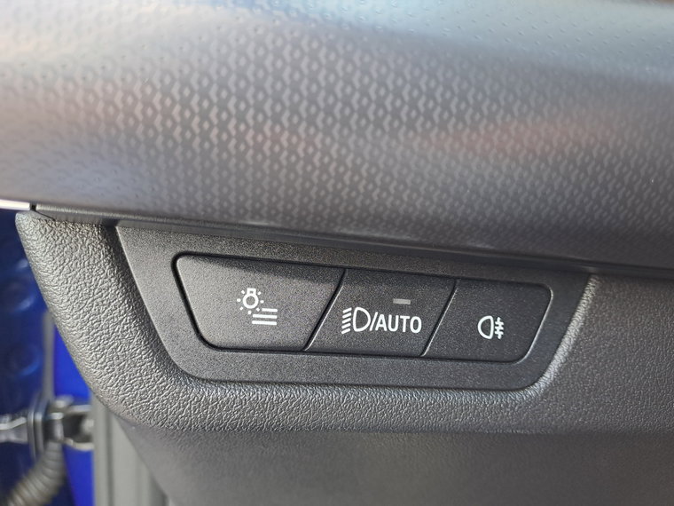 Vehicle Image 57