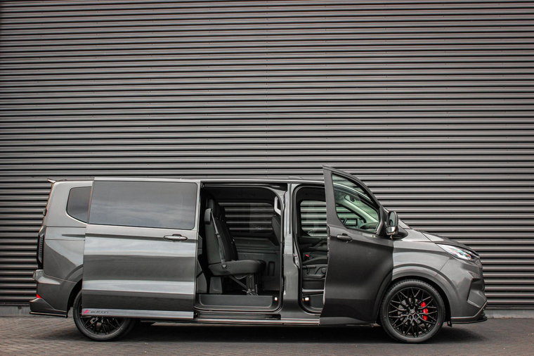 Vehicle Image 8
