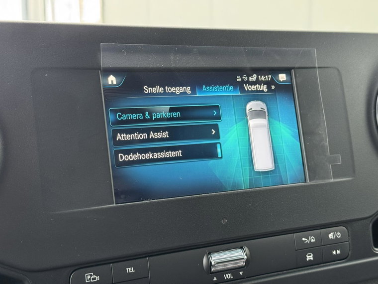 Vehicle Image 35