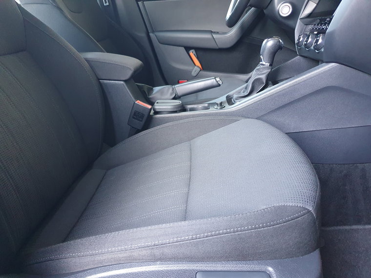 Vehicle Image 42