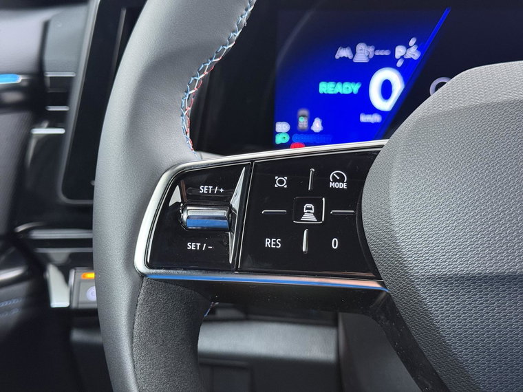 Vehicle Image 33