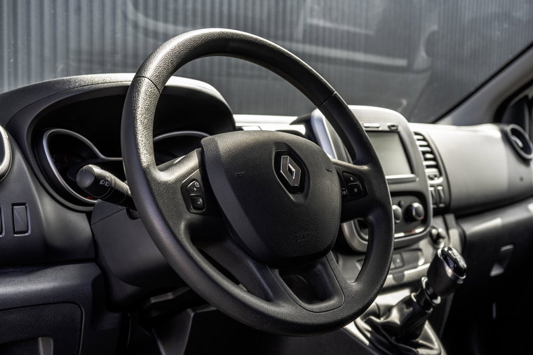 Vehicle Image 12