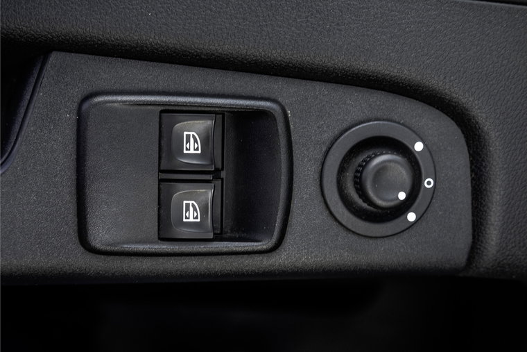 Vehicle Image 26