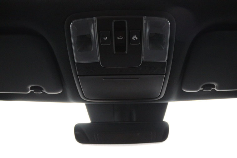 Vehicle Image 33