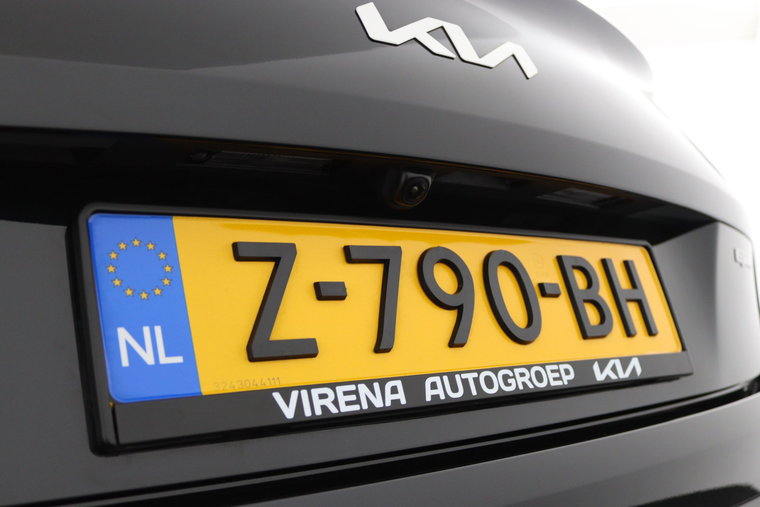 Vehicle Image 36