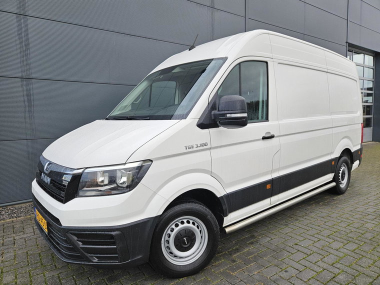 Vehicle Image 35