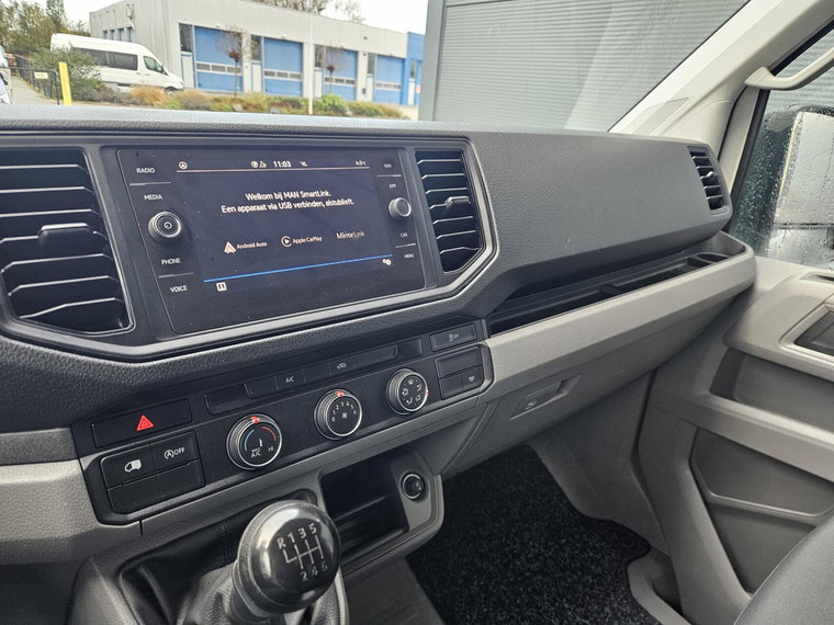 Vehicle Image 36