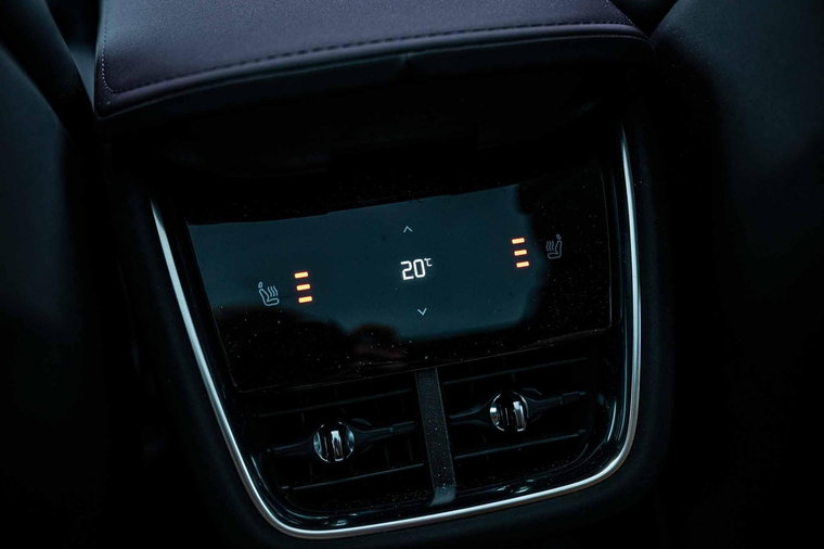 Vehicle Image 27
