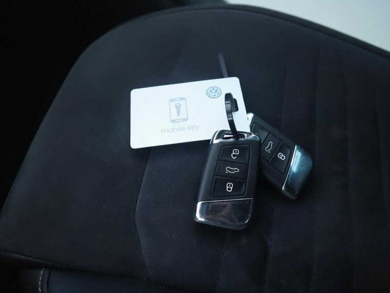Vehicle Image 33