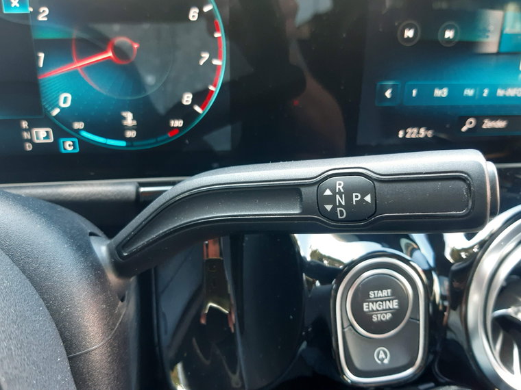 Vehicle Image 27