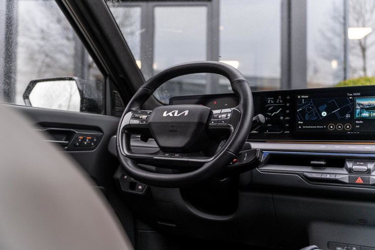 Vehicle Image 39