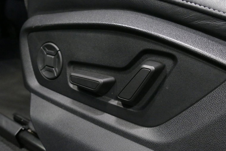 Vehicle Image 41
