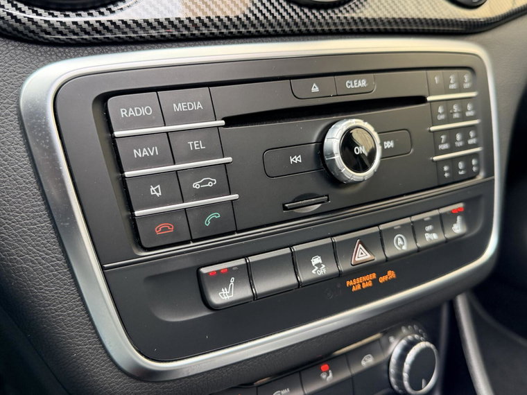 Vehicle Image 28