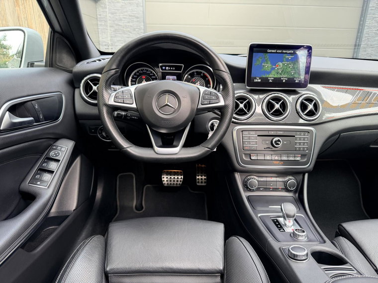 Vehicle Image 31