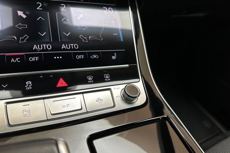 Vehicle Image 36