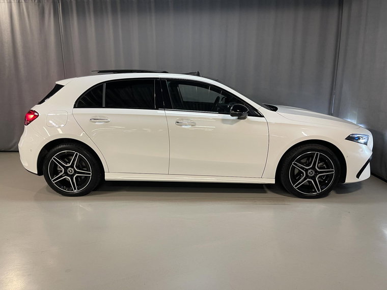 Vehicle Image 50