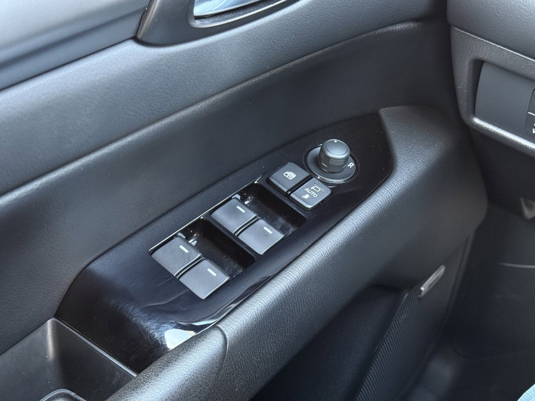 Vehicle Image 45