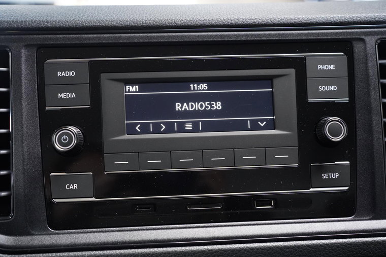 Vehicle Image 32