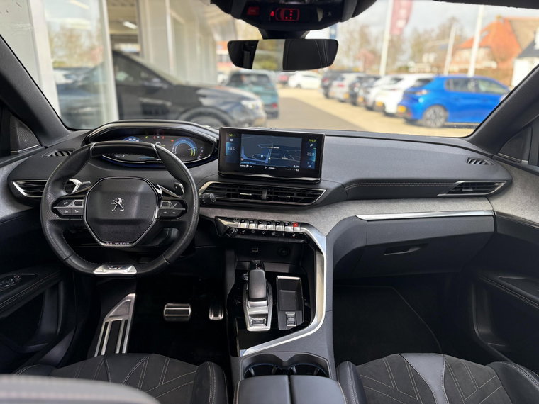 Vehicle Image 26