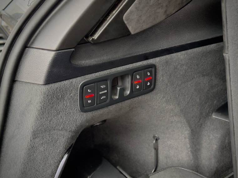 Vehicle Image 47