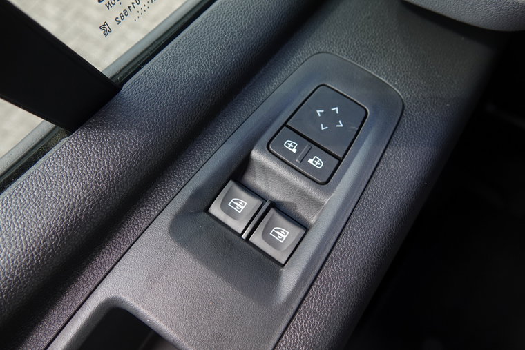 Vehicle Image 26