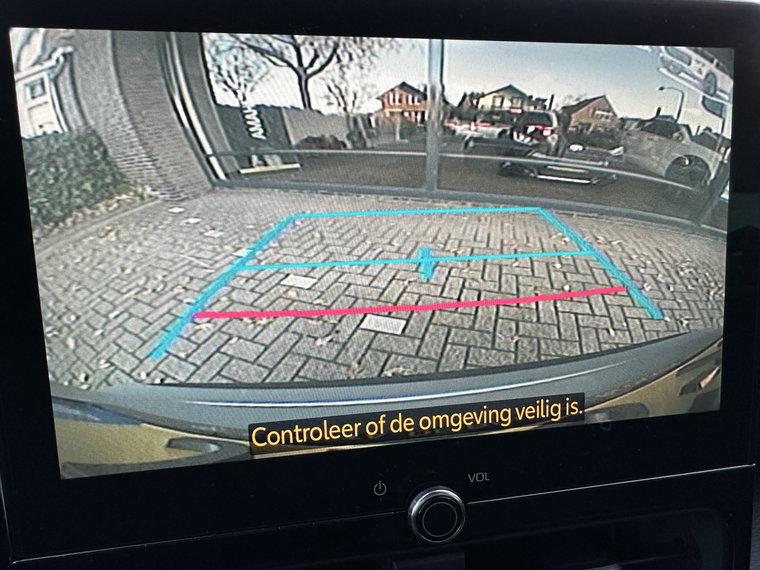Vehicle Image 42