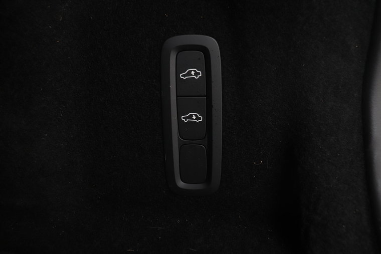 Vehicle Image 59