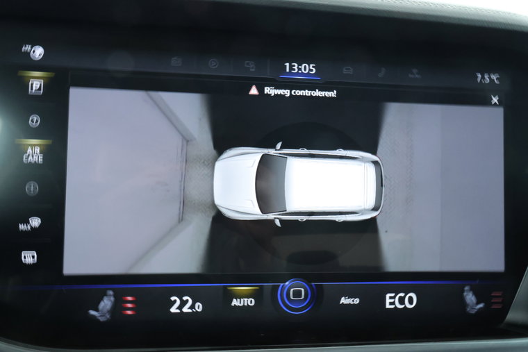 Vehicle Image 37