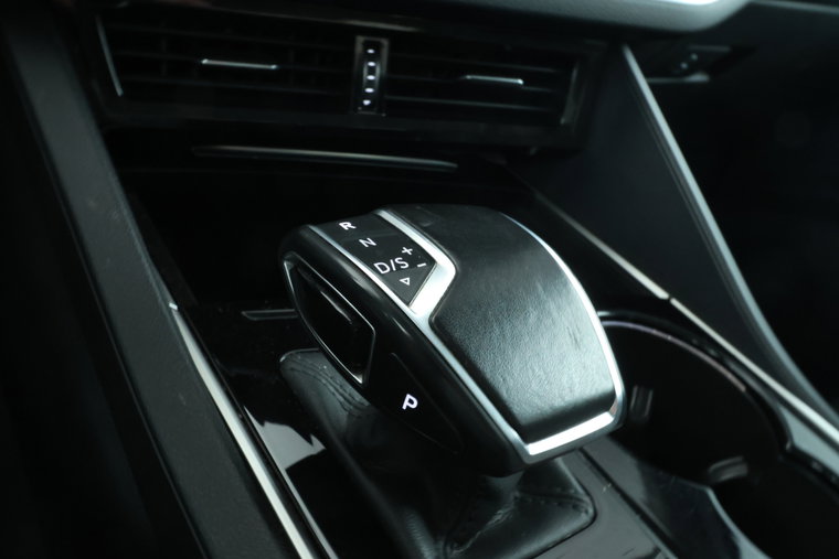 Vehicle Image 39