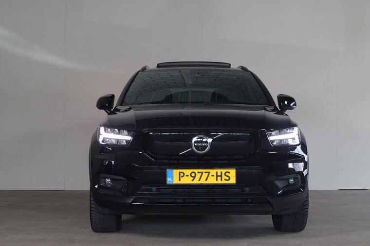 Vehicle Image 38