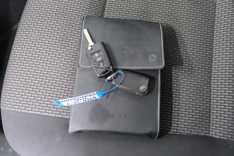 Vehicle Image 22