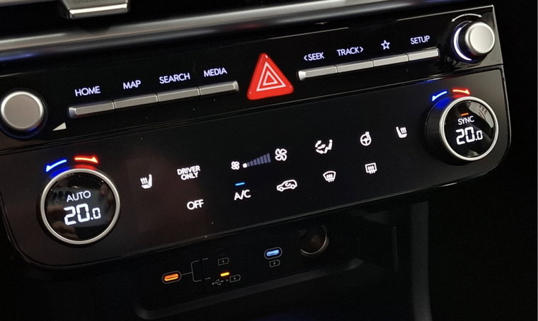 Vehicle Image 18